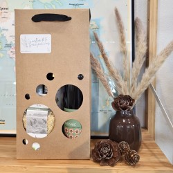 Coffret cadeau bio grec - Vin rouge et spécialités artisanales Coffret cadeau bio grec - Vin rouge et spécialités artisanales