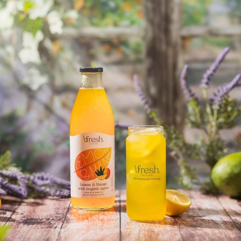 Jus grec citron - mangue - sirop d'agave Jus grec citron - mangue - sirop d'agave