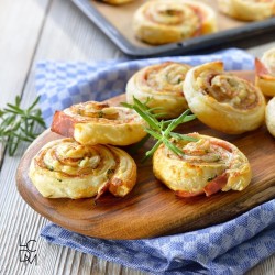 
											Feuilletés aux olives
					